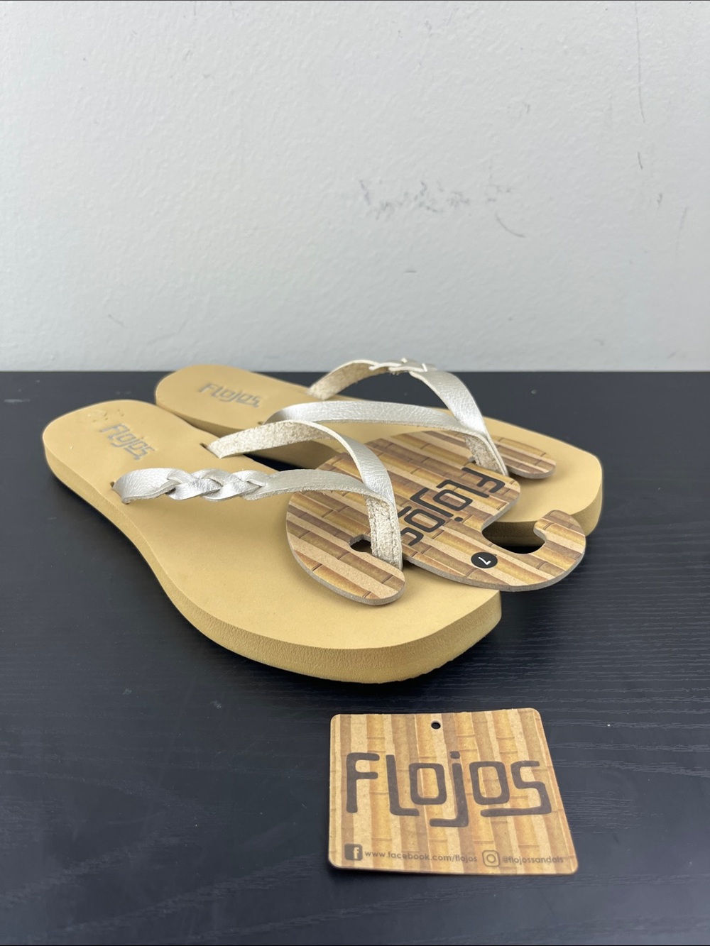 Flojos Women's Size 7 Gold Metallic Braided Strap Flip Flop Sandals Slip On